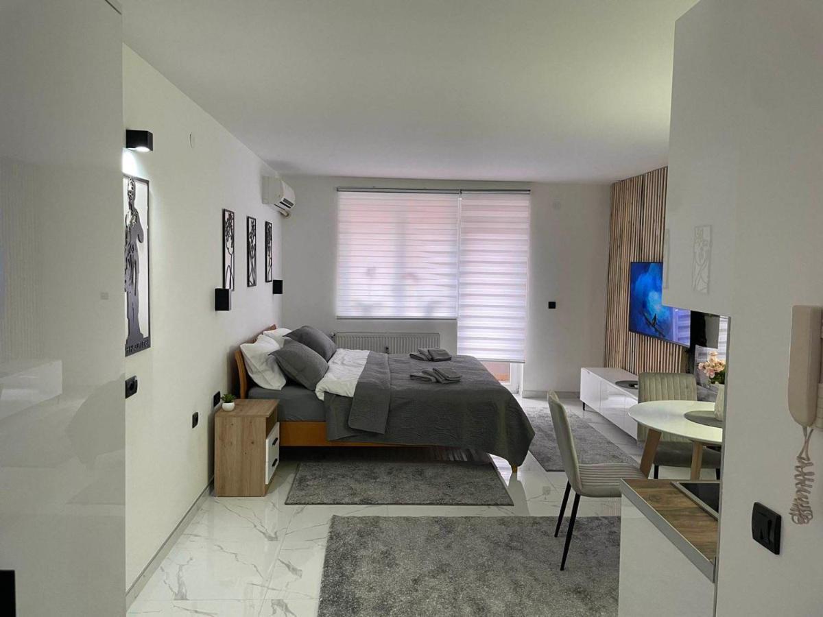 Apartman Afrodita Lux 1 Ni Exteriér fotografie